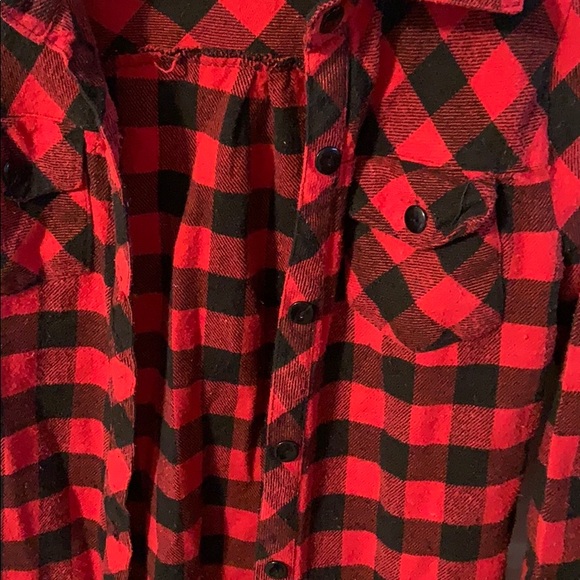 Red flannel - Picture 2 of 2
